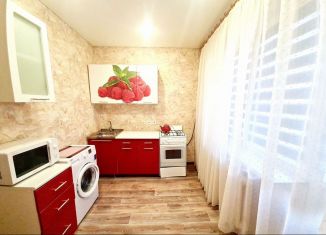 Сдам 1-ком. квартиру, 37 м2, Балаково, Степная улица, 102