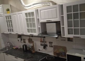 Сдаю в аренду 3-ком. квартиру, 98 м2, Томская область, Источная улица, 10