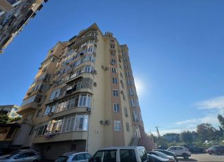 Продаю 2-ком. квартиру, 75 м2, село Орёл-Изумруд, Банановая улица, 13/10