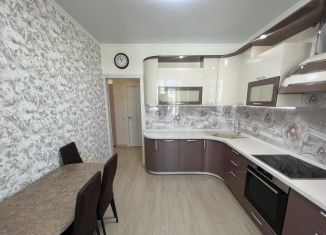 Продаю трехкомнатную квартиру, 83.2 м2, Тюмень, улица Федюнинского, 30, ЖК Ожогино