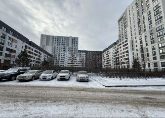 Сдаю в аренду 2-ком. квартиру, 60 м2, Тюмень, улица 50 лет Октября, 57Бк2