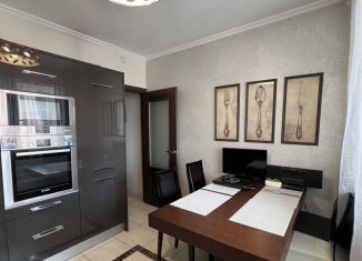 2-комнатная квартира на продажу, 61 м2, Москва, Варшавское шоссе, 16к3, станция Верхние Котлы