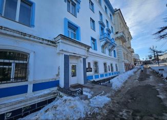 Помещение свободного назначения в аренду, 220.6 м2, Магадан, проспект Ленина, 13