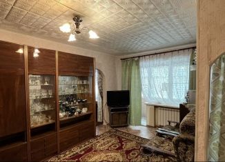 Продажа 2-комнатной квартиры, 41 м2, Волхов, Волгоградская улица, 32