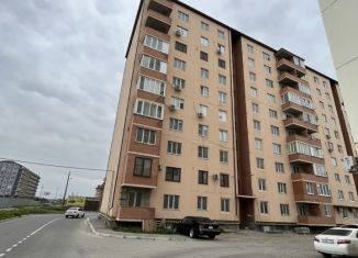 Продаю 2-ком. квартиру, 68 м2, город Кизилюрт, проспект Имама Шамиля, 45Б