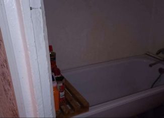 Продается 2-ком. квартира, 45 м2, Аргун, улица Г. Титова, 1