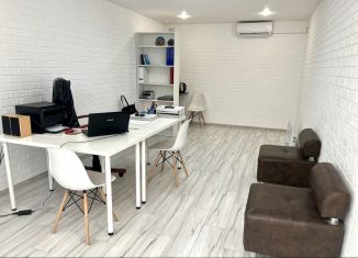 Продам помещение свободного назначения, 21 м2, Евпатория, проспект Победы, 63А