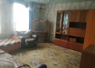 Продаю 1-комнатную квартиру, 30 м2, Канаш, улица Кабалина, 10