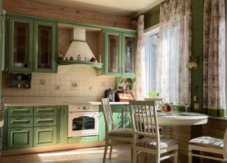 Сдача в аренду дома, 250 м2, село Пивовариха, Сосновая улица