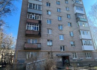 Продам двухкомнатную квартиру, 44 м2, Вологда, улица Текстильщиков, 22, 6-й микрорайон