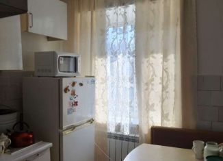 Продается 3-комнатная квартира, 58 м2, Черепаново, улица Богдана Хмельницкого