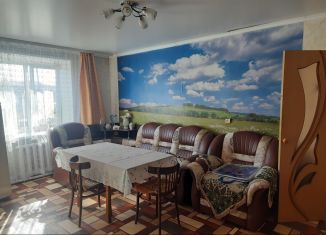 Продается трехкомнатная квартира, 55.2 м2, село Ермаковское, улица Карла Маркса, 29