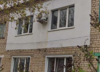 Продается 2-комнатная квартира, 37 м2, Дубовка, Центральная площадь