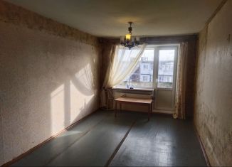Продам 2-комнатную квартиру, 54.8 м2, поселок Серебрянский, Лужская улица