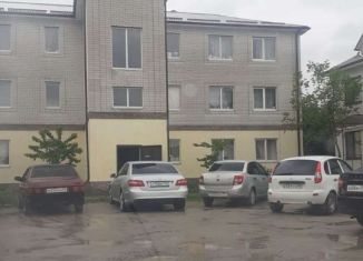 Продается 1-комнатная квартира, 41 м2, аул Хабез, улица Заваля Яхьяевича Даурова