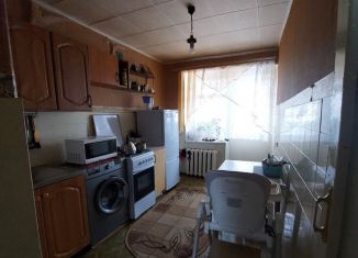 Продаю 2-комнатную квартиру, 50 м2, посёлок городского типа Озёрный, Октябрьская улица, 16