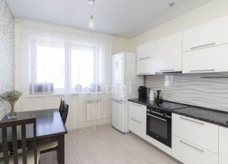 Продаю 2-ком. квартиру, 59 м2, Тюмень, улица Николая Зелинского, 1, ЖК На Фёдорова