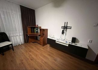 Сдается 1-ком. квартира, 40 м2, Московская область, улица Катюшки, 56