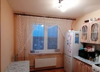 2-ком. квартира в аренду, 45 м2, Тихвин, улица Ярослава Иванова, 1