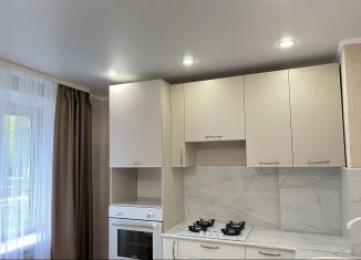 Продам 4-ком. квартиру, 78 м2, Сибай, улица Заки Валиди, 48/4