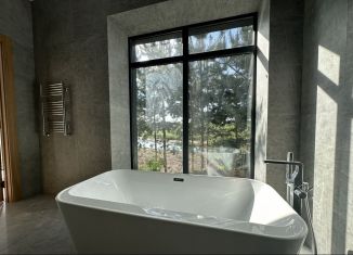 Продается дом, 433 м2, село Бима, Центральная улица