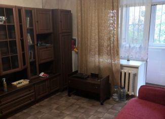 Продается двухкомнатная квартира, 52 м2, Тутаев, проспект 50-летия Победы, 3