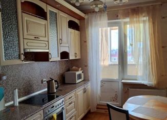 Сдам 2-ком. квартиру, 60 м2, поселок Бугры, Школьная улица, 4к1