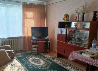 Продается 3-комнатная квартира, 63.6 м2, рабочий посёлок Некрасовское, Первомайская улица, 1А