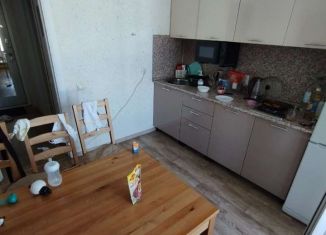 Продается 2-комнатная квартира, 41 м2, посёлок городского типа Смышляевка, Шоссейная улица, 1