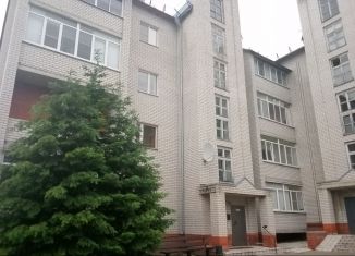3-комнатная квартира на продажу, 118.7 м2, Острогожск, улица 50 лет Октября, 196