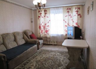 Сдам 1-комнатную квартиру, 35 м2, Лениногорск, улица Суворова, 3