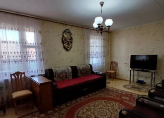 Продаю двухкомнатную квартиру, 55.2 м2, Татарстан, Красноармейская улица, 121