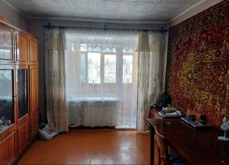 Продам двухкомнатную квартиру, 45 м2, Омск, улица Орджоникидзе, 268, Центральный округ