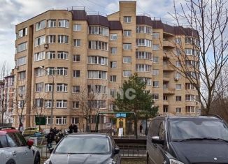 Аренда двухкомнатной квартиры, 65 м2, Красногорск, улица Геологов, 4к3