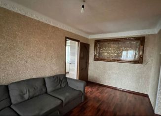 Сдается в аренду двухкомнатная квартира, 45 м2, Чечня, проспект Ахмат-Хаджи Абдулхамидовича Кадырова, 213