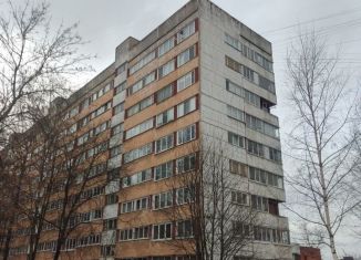 Продается трехкомнатная квартира, 62.7 м2, Санкт-Петербург, Петергофское шоссе, 1к1, метро Ленинский проспект