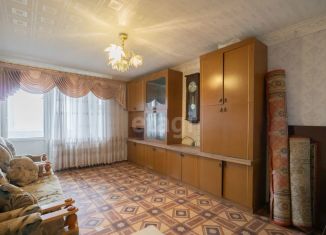 Продается 3-комнатная квартира, 58.3 м2, Татарстан, улица Строителей, 17А