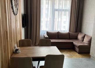 2-комнатная квартира в аренду, 68 м2, Санкт-Петербург, улица Александра Матросова, 3, метро Лесная