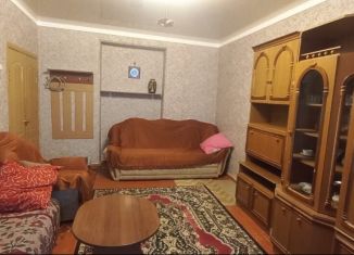 Сдаю в аренду однокомнатную квартиру, 30 м2, Астраханская область, Школьный переулок