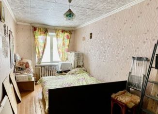 Продается 2-ком. квартира, 45 м2, Свердловская область, улица Карпинского, 63