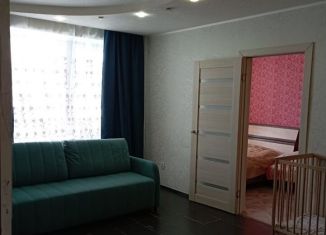Продажа 2-комнатной квартиры, 44 м2, Серов, улица Луначарского