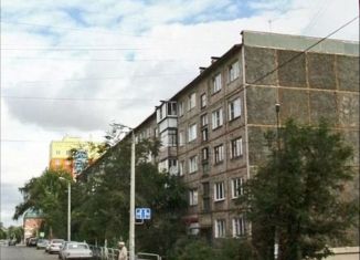 Сдача в аренду двухкомнатной квартиры, 42 м2, Челябинск, Калининский район, Каслинская улица, 97