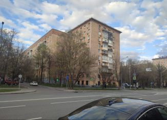 3-комнатная квартира на продажу, 68.7 м2, Москва, улица Кравченко, 12, ЮЗАО