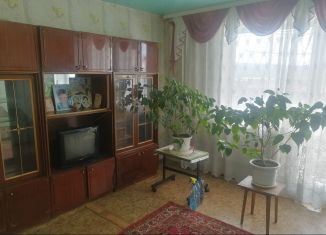Четырехкомнатная квартира на продажу, 76.4 м2, Междуреченск, проспект Шахтёров, 11