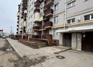 Продам 2-комнатную квартиру, 52.2 м2, Астрахань, улица Космонавта Комарова, 174Б