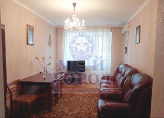 Продаю двухкомнатную квартиру, 45 м2, Батайск, улица Богдана Хмельницкого, 34