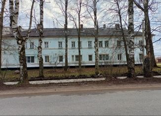 Продается 2-комнатная квартира, 48 м2, Ленинградская область, Комсомольский проспект, 1