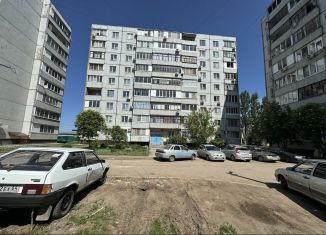 Однокомнатная квартира на продажу, 29 м2, Балаково, улица Набережная Леонова, 80