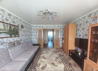 Продаю 4-комнатную квартиру, 80 м2, Стерлитамак, улица Сазонова, 20
