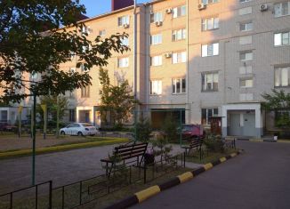 Сдам 2-комнатную квартиру, 64 м2, Воронежская область, Коммунистическая улица, 23